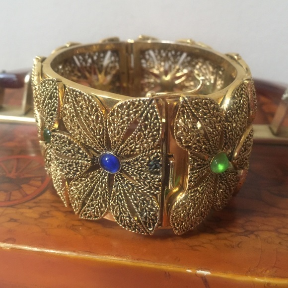 Nolan Miller Filigree Flower Cuff Clamper Bangle - Picture 3 of 8